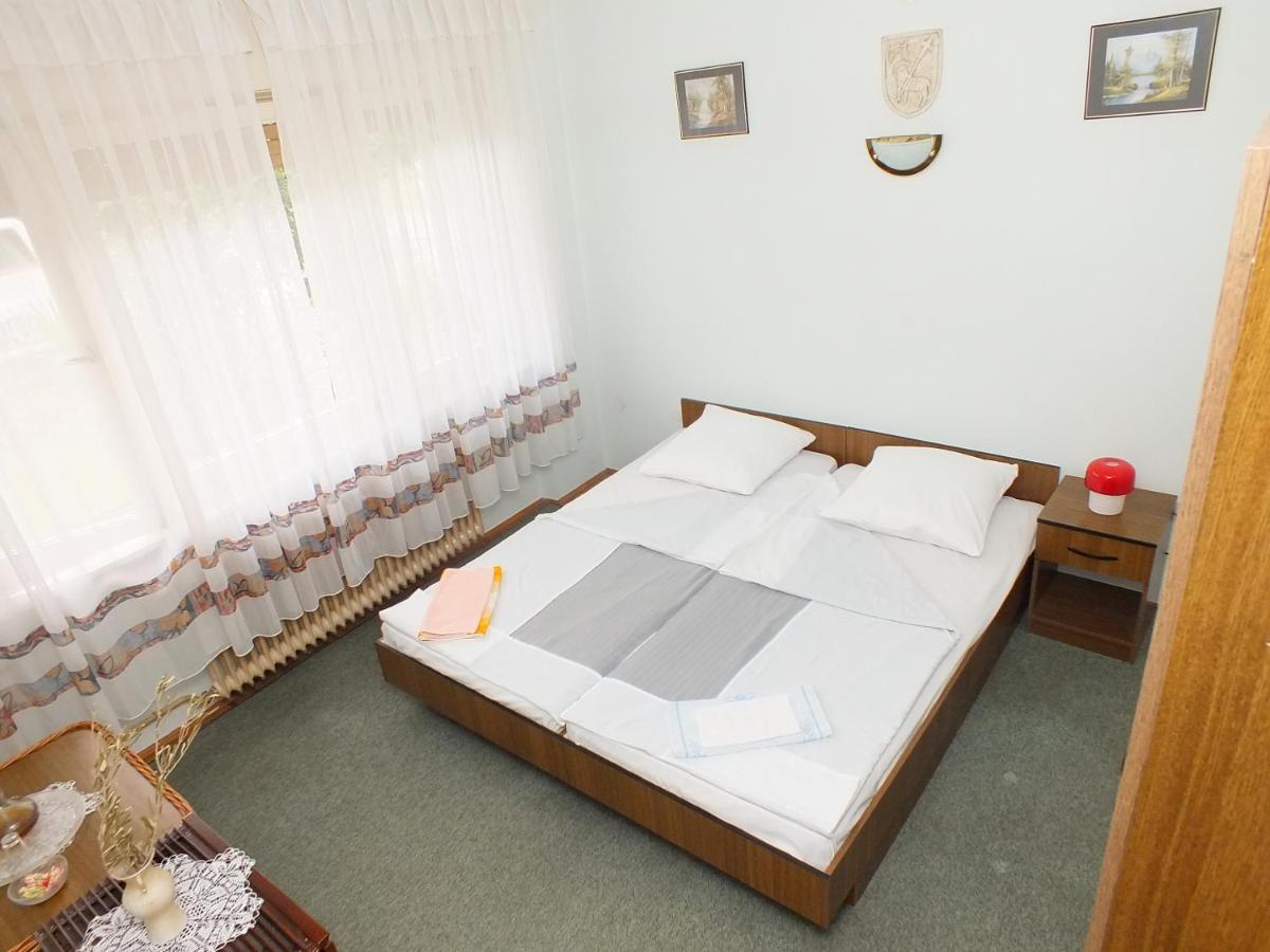 Biba Rooms Karlovac Esterno foto
