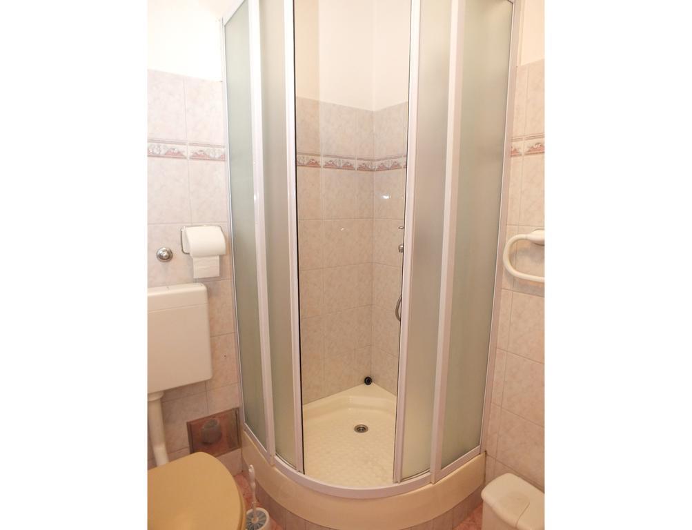 Biba Rooms Karlovac Esterno foto